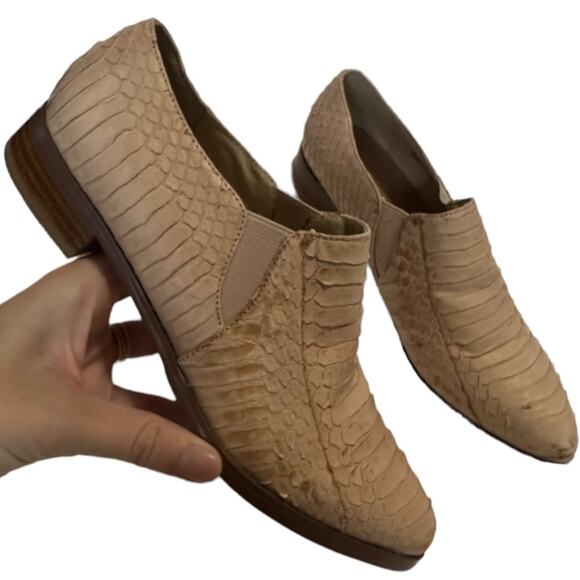 Python Leather Loafers size US 5 Blush Point Toe Flat Shoes - Picture 9 of 11